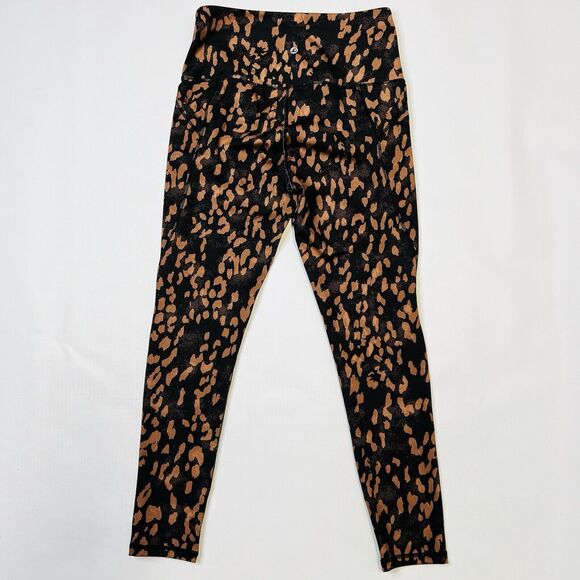 LegEnd Active Leggings Cheatah Print Women’s Size Medium Brown Black Gym Workout - Picture 10 of 10